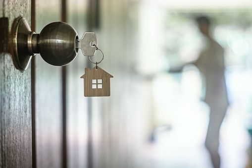 ¿Qué aporta una inmobiliaria en el proceso de un alquiler?